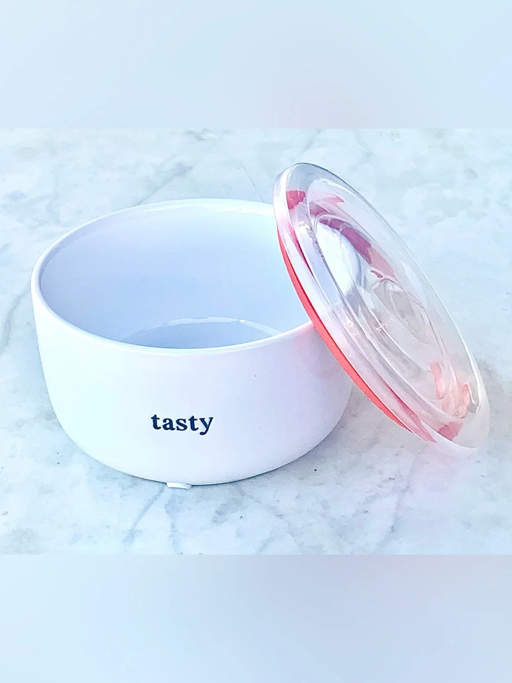 SIGNATURE HOUSEWARES TASTY WHITE STONEWARE STORAGE BOWL 12 OUNCE 5IN NEW